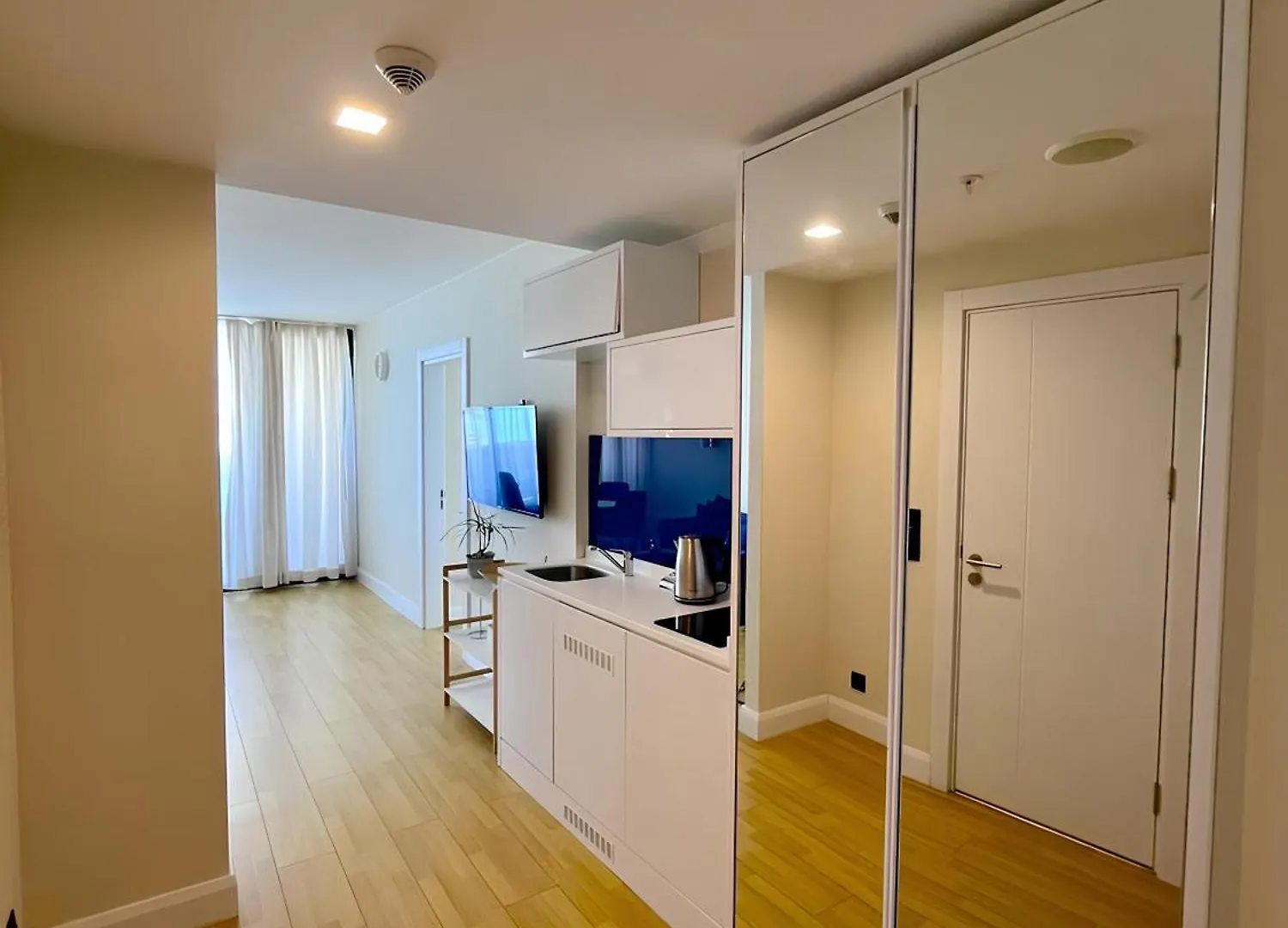 Orbi Luxe Batumi Hotel 0*,